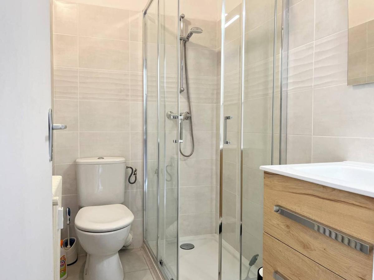 Studio Lumineux 4 Couchages Pres De La Plage Avec Options Linge Et Wifi - Fr-1-251-433 Le Lavandou Kültér fotó